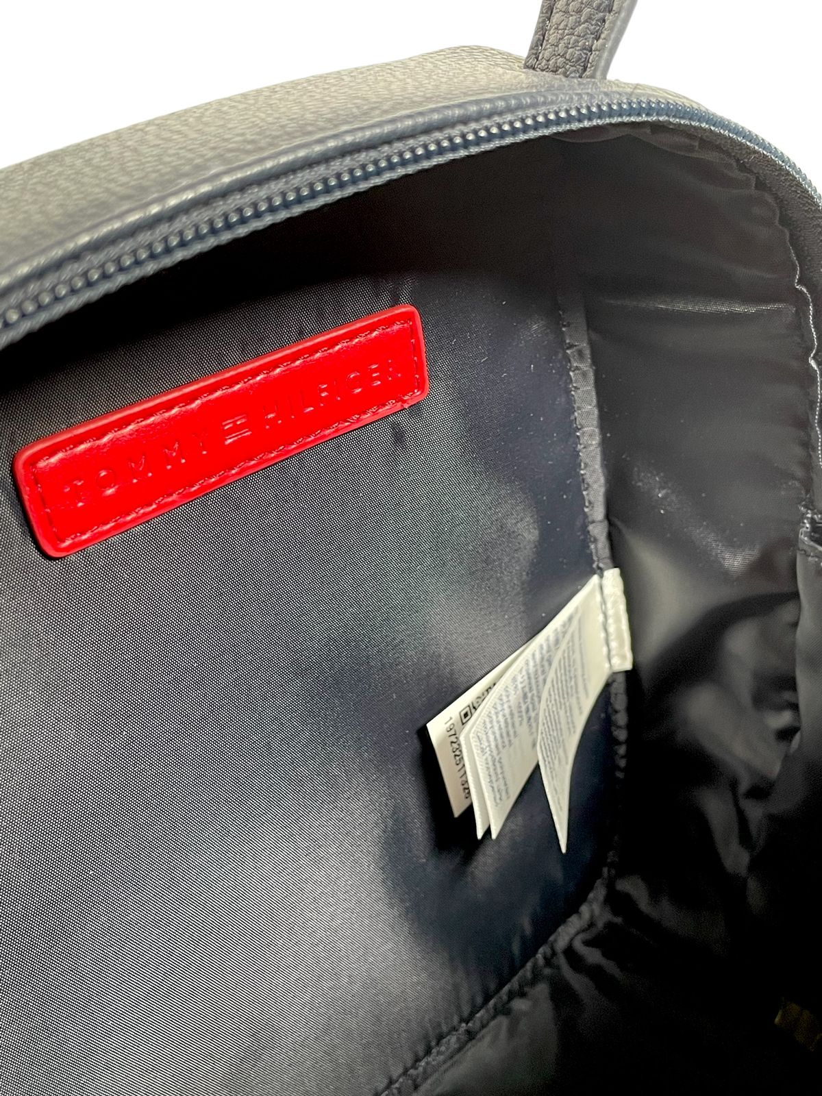 Bolsa Tommy Hilfiger en⭐⭐⭐⭐⭐